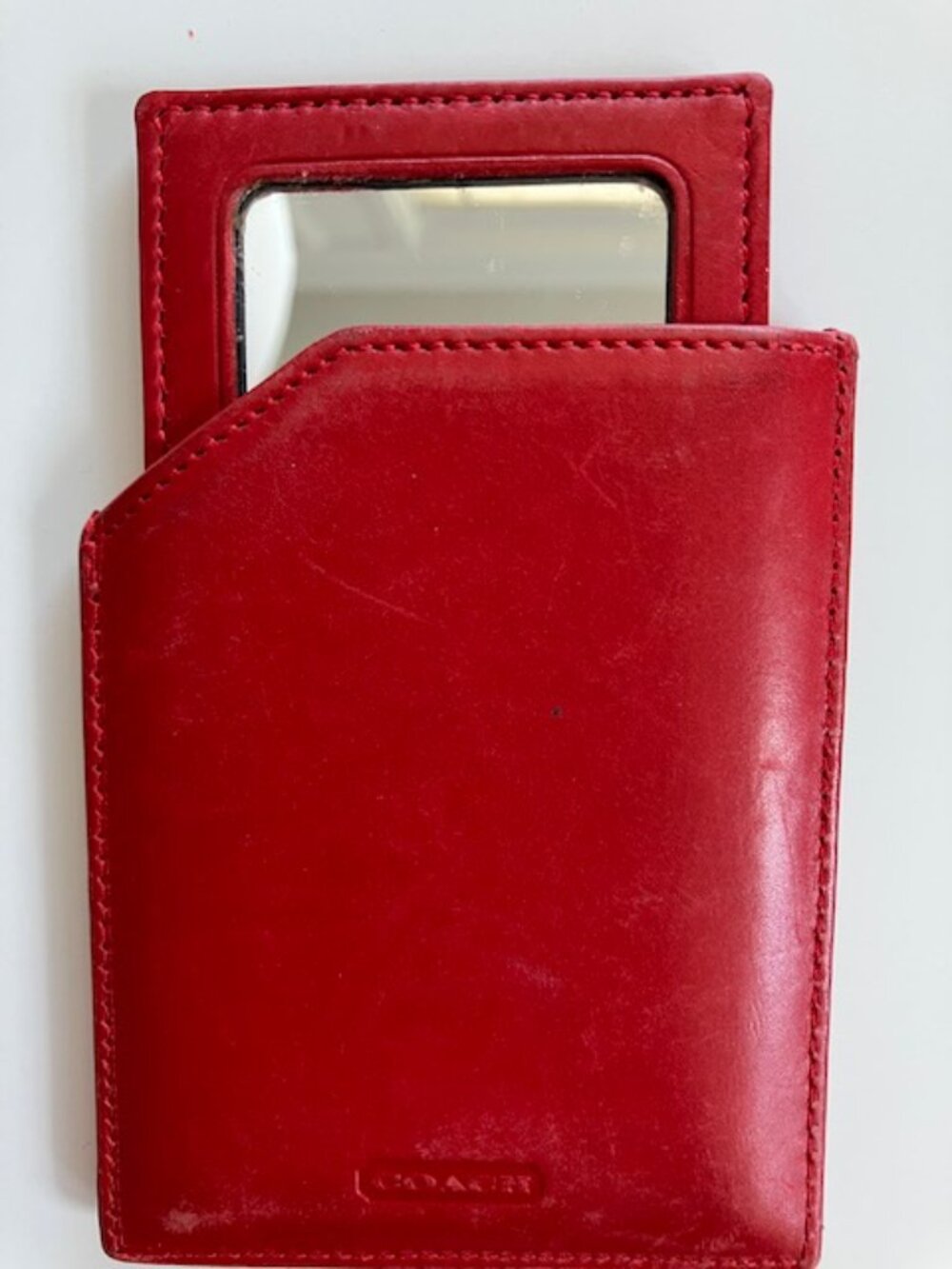 Vintage Coach Red Leather Travel Compact Mirror with Pouch - Picture 5 of 8